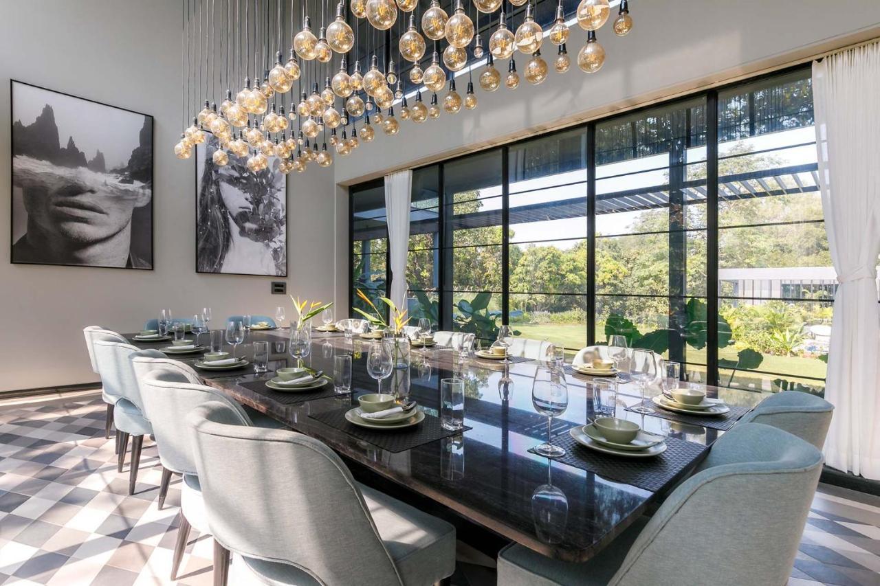 Stayvista At The Charcoal Villa Luxury Collection Alībāg Exteriör bild