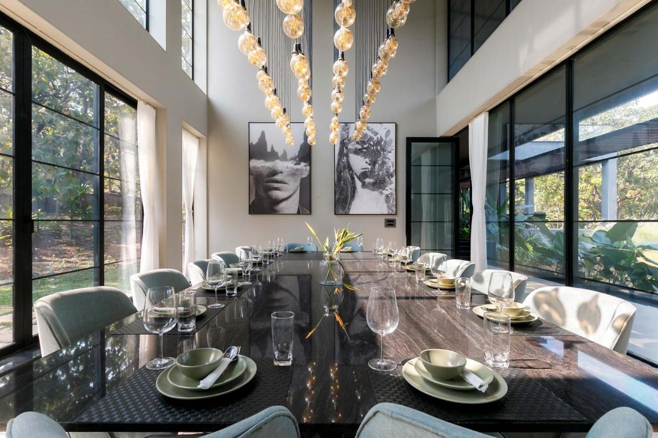Stayvista At The Charcoal Villa Luxury Collection Alībāg Exteriör bild